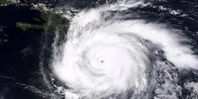 Precauciones a tomar en cuenta ante el aviso de huracán o tormenta tropical (1)